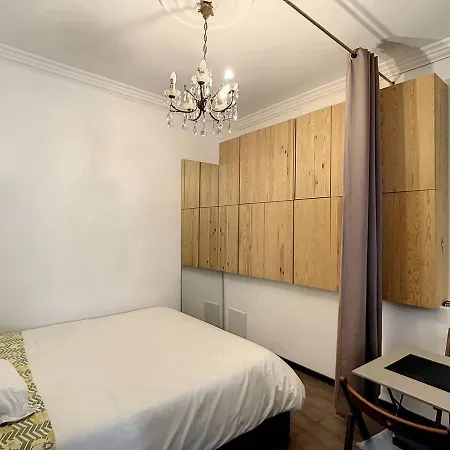 Studio Ajaccio, 1 Piece, 2 Personnes - Fr-1-724-21 Ajaccio (Corsica)